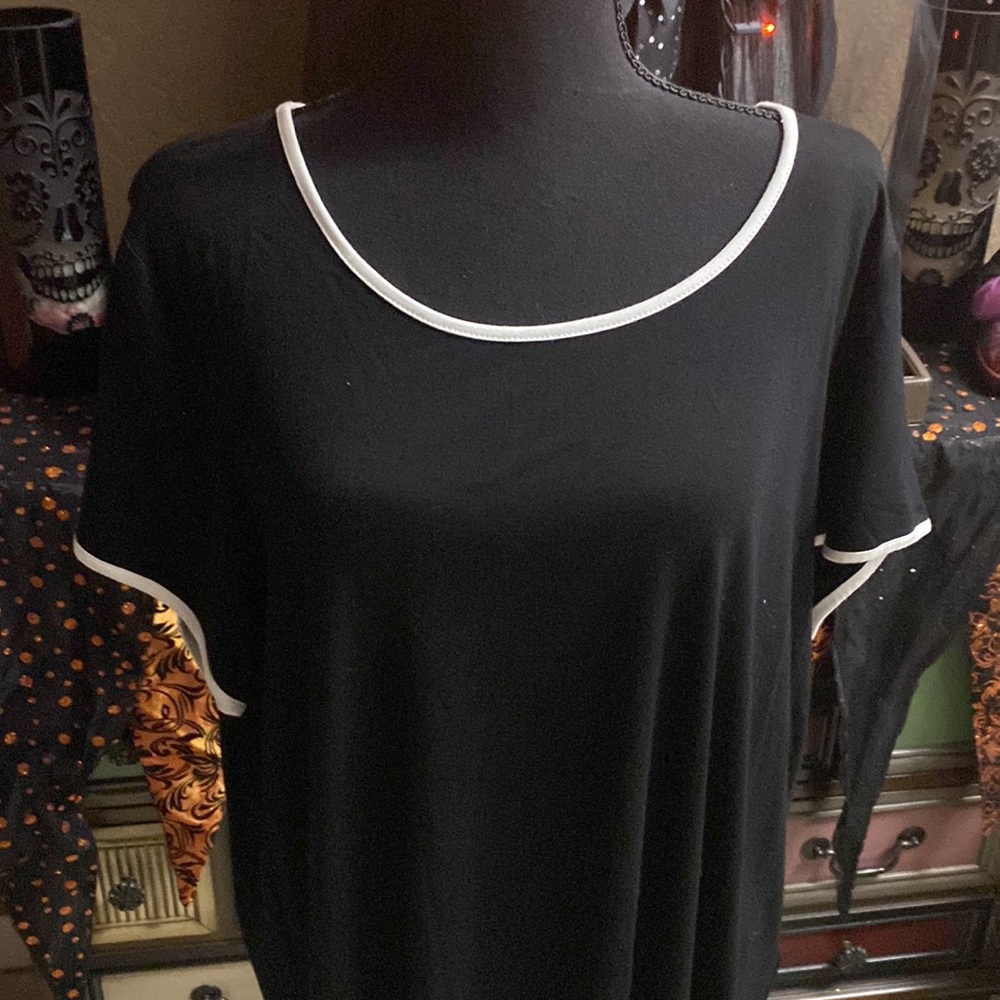 Women’s blouse # 159 - Picture 2 of 5